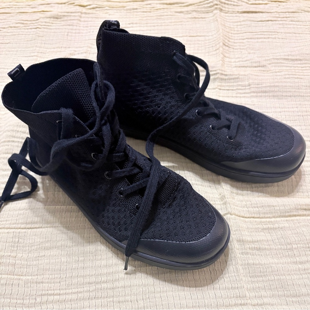 Suavs Legacy Black Knit High-Top Sneakers